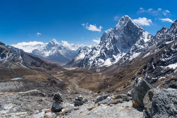 Ama Dablam bergstopp på Chola passera, Everest regionen — Stockfoto