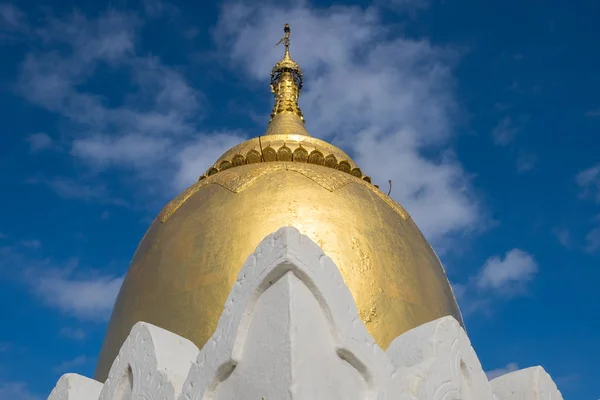 Beautiful Bupaya pagoda at Bagan city, Mandalay — Stock Photo, Image