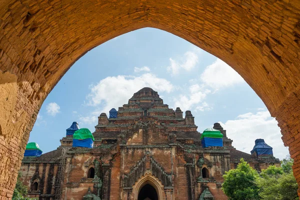 Dhammayangyi templet efter jordbävningen, Bagan antika staden, Mandal — Stockfoto