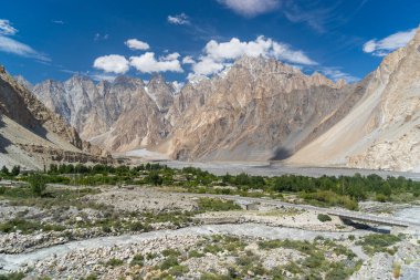 Passu Katedrali yaz, Hunza Vadisi, Pakistan