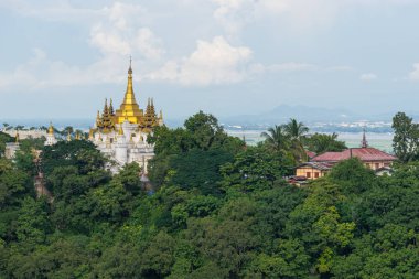 Güzel Myanmar stil Manastırı Sagaing kenti, Mandalay, Mya