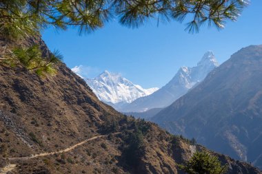 Everest ana kampı, Everest bölgesine, Nepal trekking iz