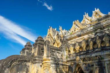 Antik kentin Inwa, Mandalay Maha Aungmye Bonzan Manastırı