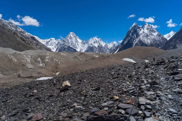 Gasherbrum-Gebirgsmassiv und Gehrungsgipfel, k2 trek, Pakistan — Stockfoto