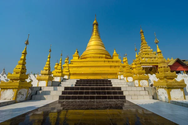 Sandawmani Paya chrám, mezníkem města Mandalay, Mandalay regi — Stock fotografie
