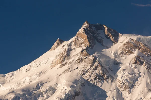 East szczyt Nanga Parbat na wschód, bajki łąka, Pakistan — Zdjęcie stockowe