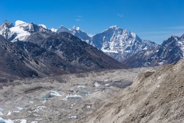 Khumbu buzul ve Thamserku dağ tepe, Everest bölgesi, Nepa