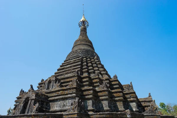 Sakya Man Aung gamla pagod landmärke av Mrauk U antika staden, Rakh — Stockfoto