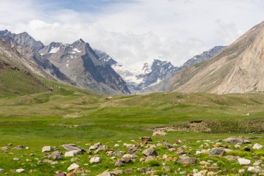 Yeşilimsi sezonunda Zanskar vadi, Jammu Keşmir, Hindistan