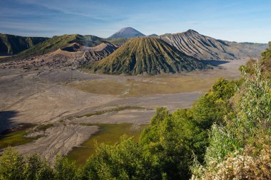 Manzara Bromo, Batok ve Semeru volkan Dağı, Doğu Jav