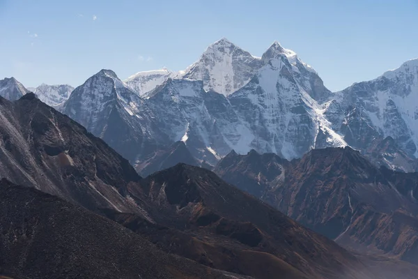 Dingboche bakış açısından, Everest 'ten Kangtega dağı zirvesi manzarası