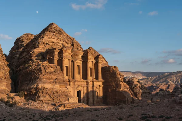 Deir Monasterio Ruina Petra Ciudad Antigua Atardecer Jordania Árabe Oriente — Foto de Stock