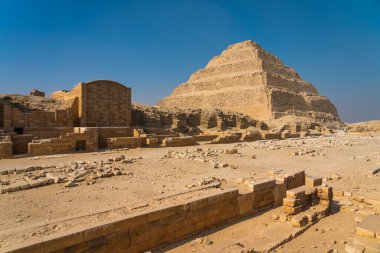 Kral Netjeryhet Djoser Zoser 'in en eski Piramit Basamağı, Saqara Mısır, Afrika