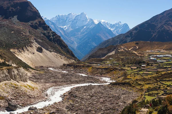 Everest Bölgesindeki Thame Köyünün Güzel Manzarası Nepal Asya Daki Himalaya — Stok fotoğraf