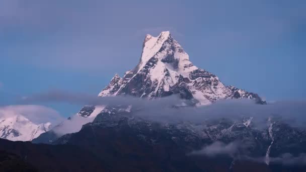 Tiempo Agota Pico Machapuchare Atardecer Mardi Himal Trek Pokhara Nepal — Vídeo de stock