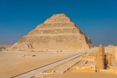 Djoser veya Step Piramit Mısır, Saqqara, Mısır, Afrika 'da inşa edilen ilk piramit