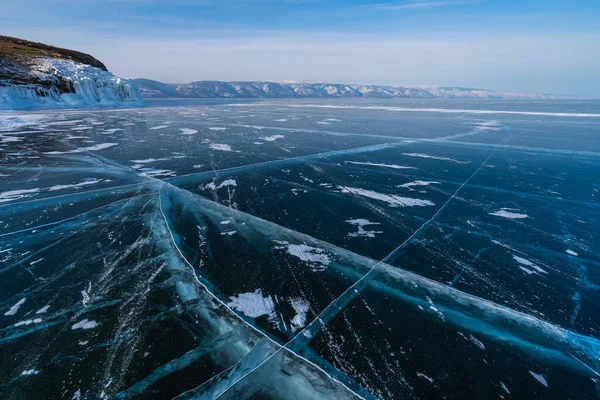 Bajkalské Zamrzlé Jezero Zimním Období Prasklinami Ledové Podlaze Sibiř Rusko — Stock fotografie