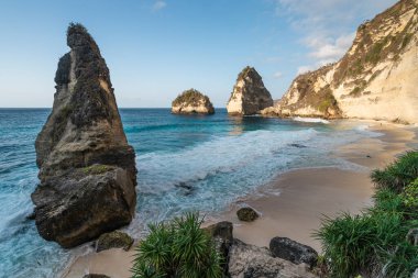 Endonezya, Endonezya yakınlarındaki Nusa Penida adasında elmasların güzel manzarası