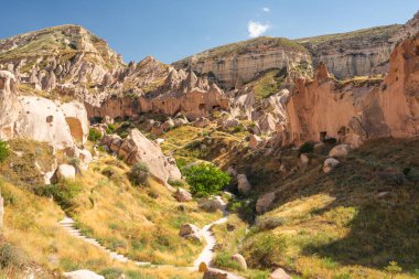 Zelve açık hava müzesi harabeleri ve Kapadokya 'da antik şehir, kanal Anadolu, Türkiye, Asya