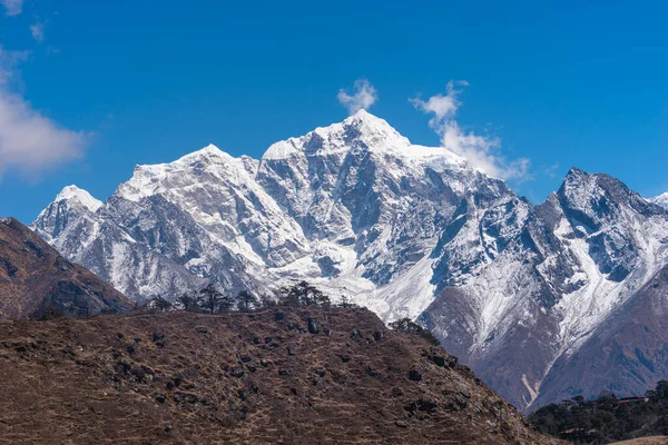 Szczyt Taboche Górach Himalajów Bazie Everestu Trasa Trekkkingowa Nepal Azja — Zdjęcie stockowe