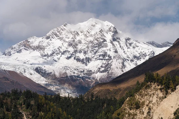 Montagna Naike Vista Dal Villaggio Lho Catena Montuosa Dell Himalaya — Foto Stock