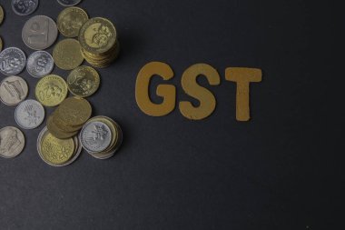 Blackboard ile kelime Gst (hükümet hizmet vergisi) sikkelerinde. İş kavramı