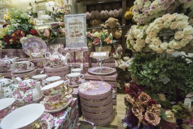 Kuala Lumpur, 16 Jan 2017. Güzel dantel yapay çiçek ve teddy ayı iyi bilinen Dükkanı.