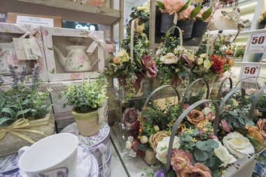 Kuala Lumpur, 16 Jan 2017. Güzel dantel yapay çiçek ve teddy ayı iyi bilinen Dükkanı.