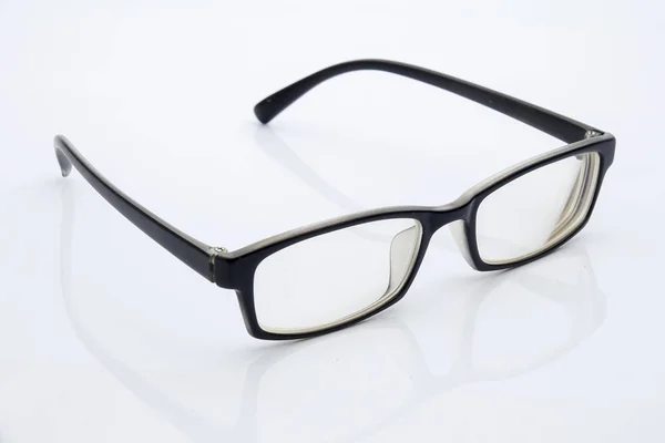 Occhiali neri isolati su sfondo bianco — Foto Stock