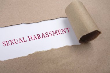 Yırtık kağıt tıbbi kavramsal kelime ile. Sağlık kavramı.