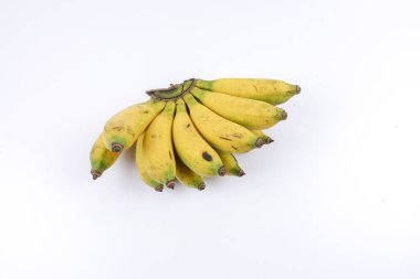 Beyaz arkaplanda izole edilmiş muz.