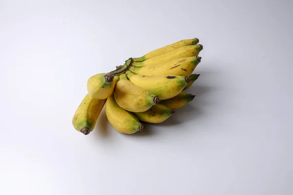 白地に隔離されたバナナ. — ストック写真