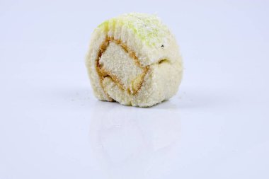 Pasta rulosu. beyaz üzerine izole.