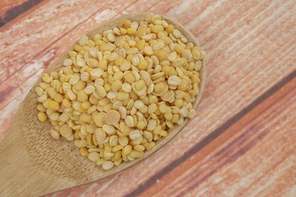 トアー Dal 黄色の鳩豆とも呼ばれる有名なインド マメ科 — ストック写真