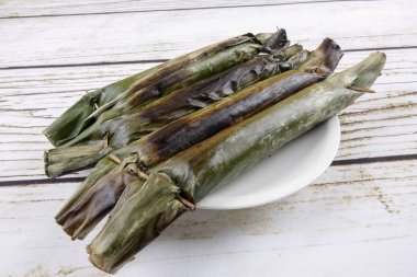 Pulut panggang veya ızgara yapışkan pirinç paket, Malay dili veya Nonya mutfağı Malezya en popüler