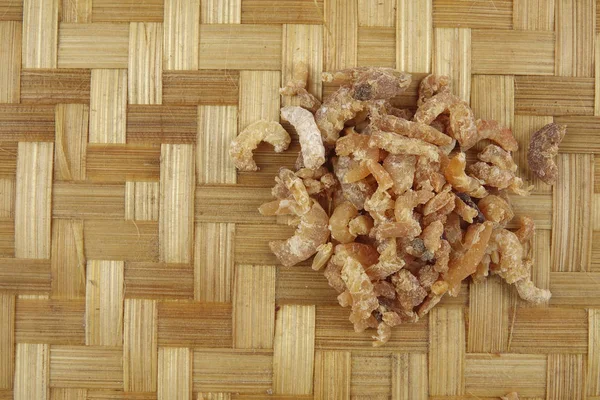 Dried shrimp isolated on wooden background — Stock Photo, Image