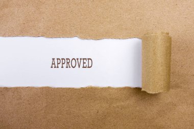 kavramsal metinle yırtık kağıt.