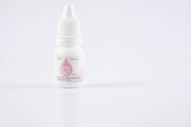 Kuala Lumpur, 26 Temmuz 2017. Göz damlaları marka göz Ccm ilaç tarafından üretilen Glo.