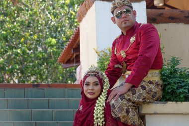 Geleneksel Cava düğün çift gelin ve damat Garden