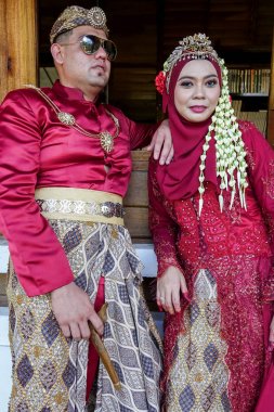 Geleneksel Cava düğün çift gelin ve damat Garden