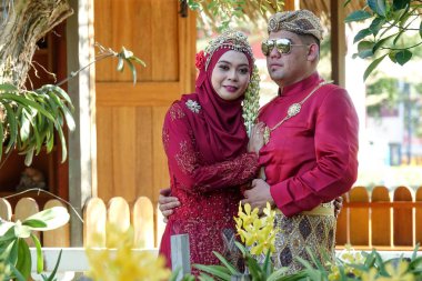 Geleneksel Cava düğün çift gelin ve damat Garden