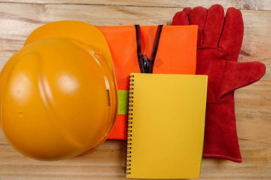 Standart inşaat güvenlik ekipmanları