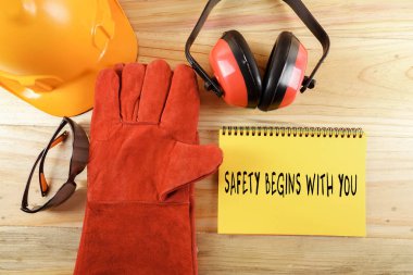 Standart inşaat güvenlik ekipmanları