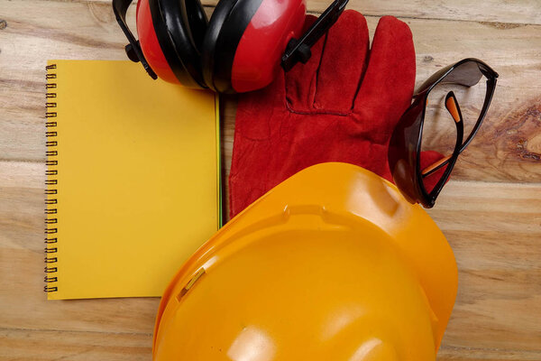 Стандартное строительное оборудование
