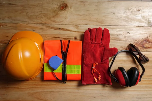 Standart inşaat güvenlik ekipmanları