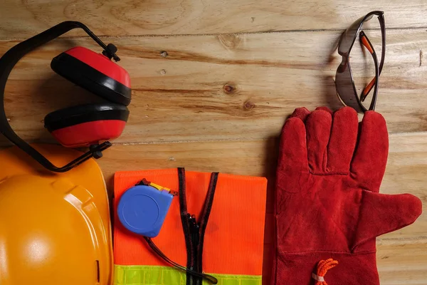 Standart inşaat güvenlik ekipmanları