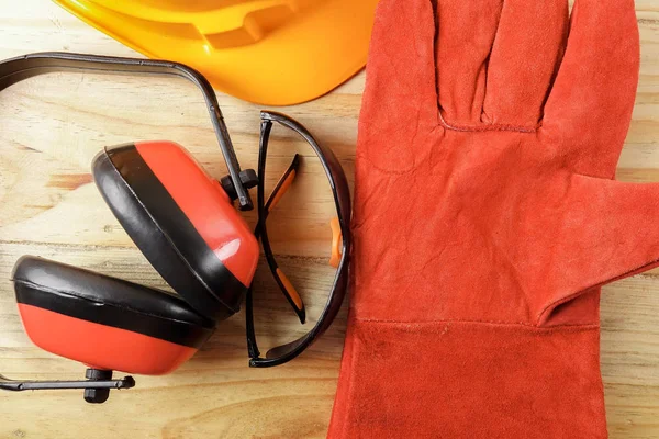 Standart inşaat güvenlik ekipmanları