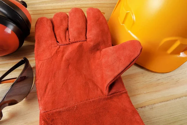 Standart inşaat güvenlik ekipmanları