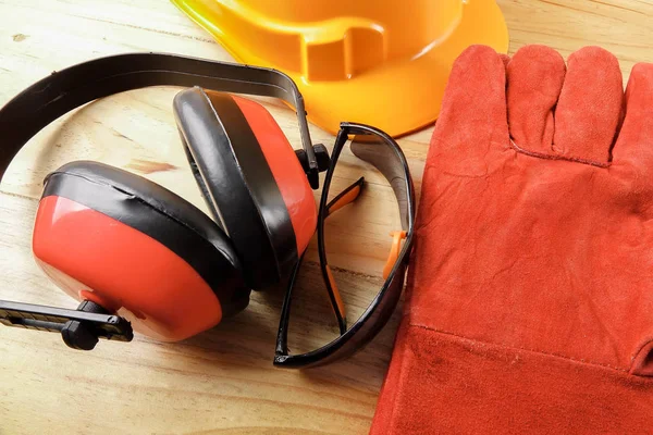 Standart inşaat güvenlik ekipmanları