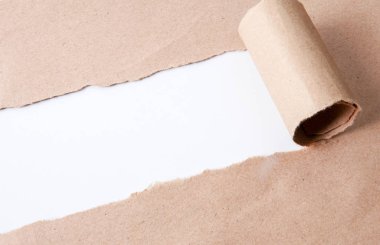 Genel Müdürlük kavramsal metinle yırtık kağıt.